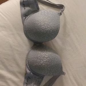 34DD PINK Victoria's Secret bra